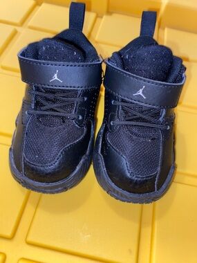 Jordan’s size 4c
